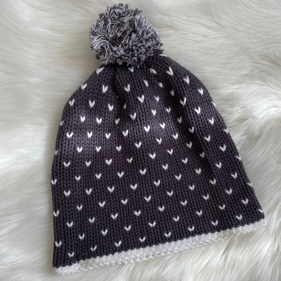 Cute Lids Cotton Winter Hat with Heart Design - Picture 1 of 5